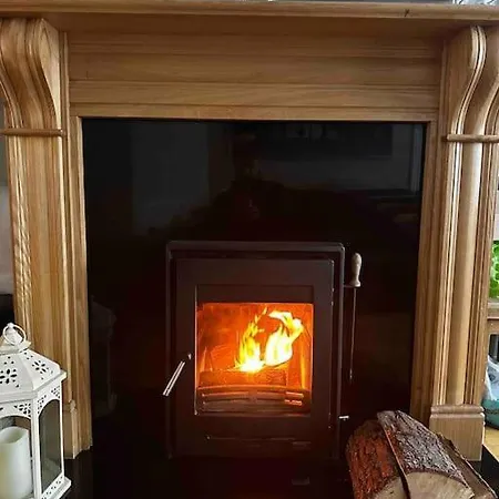 Feriehus Warm 3 Bedroom House In - Near Airport Dublin