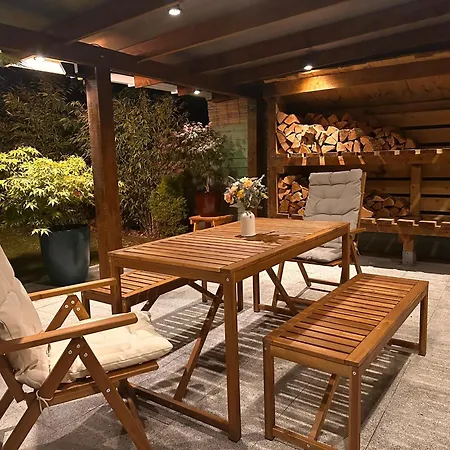 Warm 3 Bedroom House In - Near Airport * ダブリン